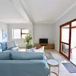 Heavenly Hideaway In Hout Bay